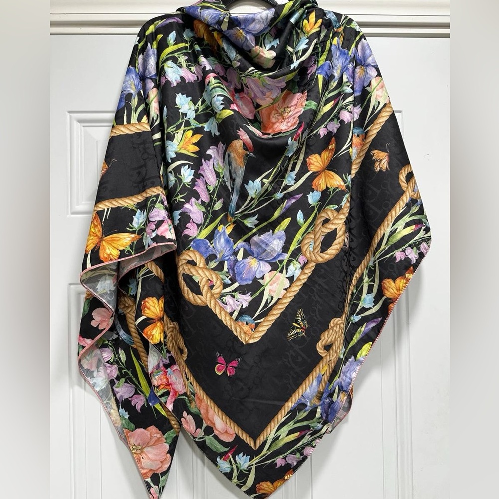 New D logo Fashion square scarf 52”x52”